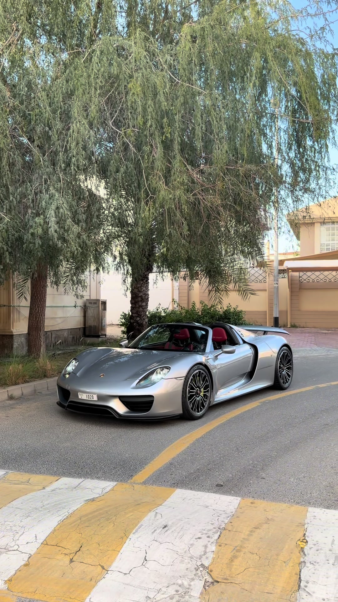 @cf.cars