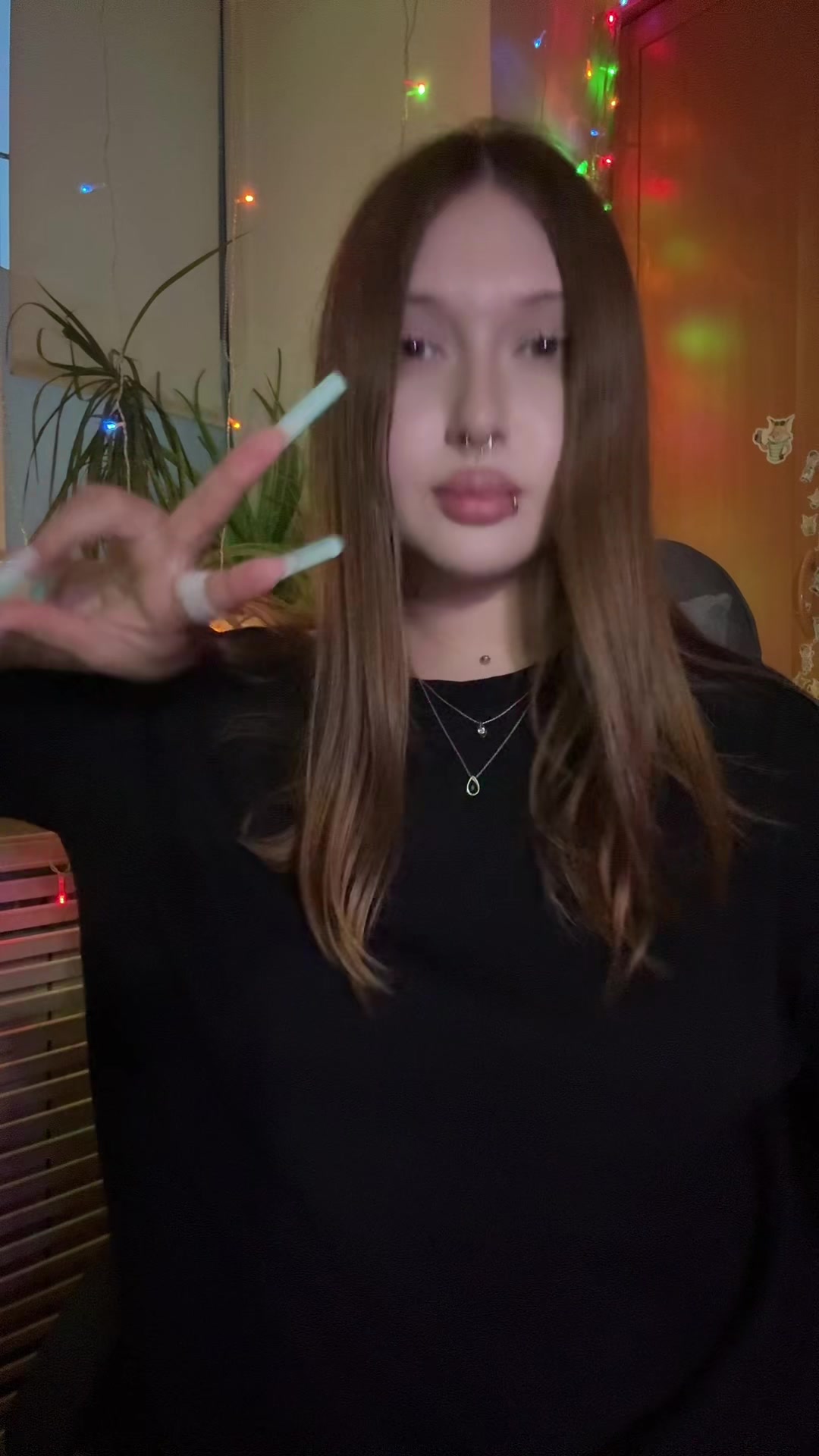 @лиза пластырь