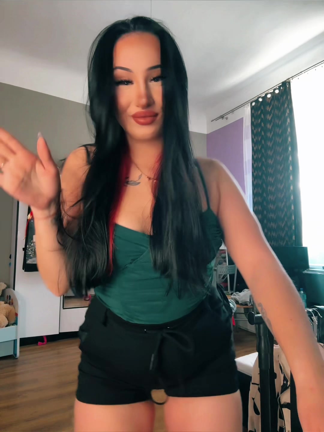 @Sandra