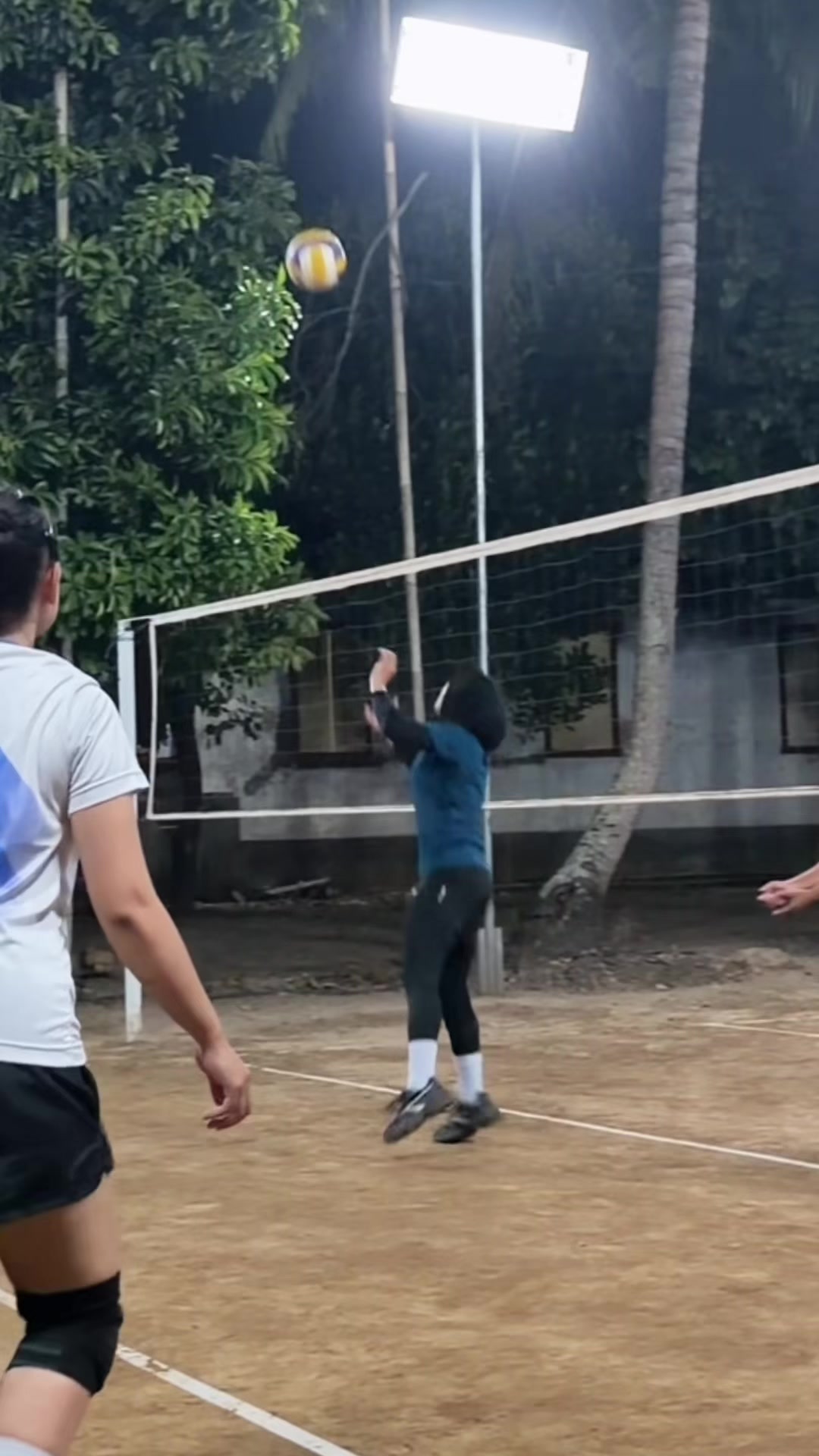 @Qiuwww_