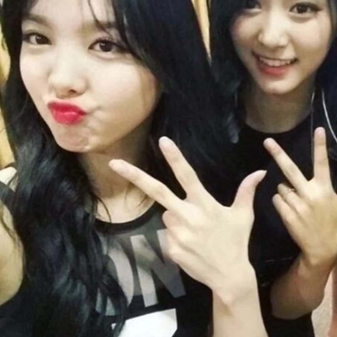 @лисове⁹[🐧🍭]