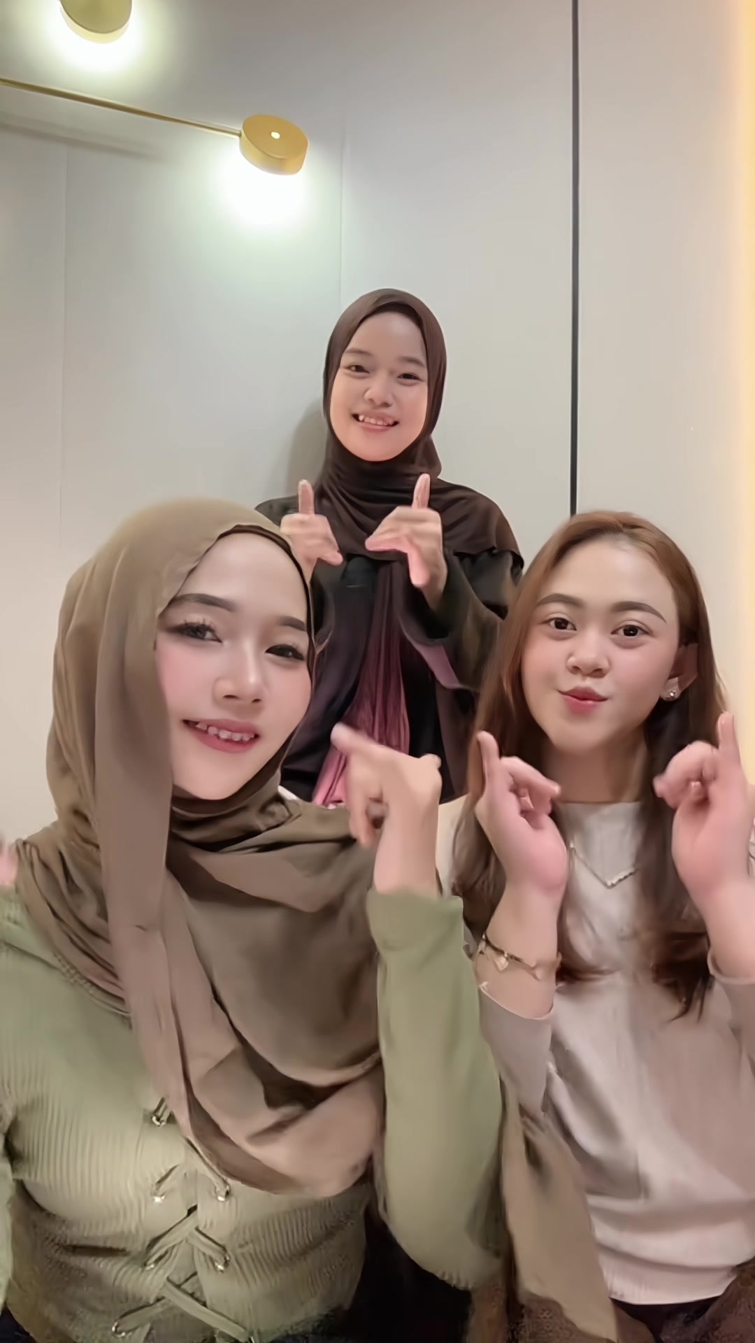 @Fifit Fitrisari