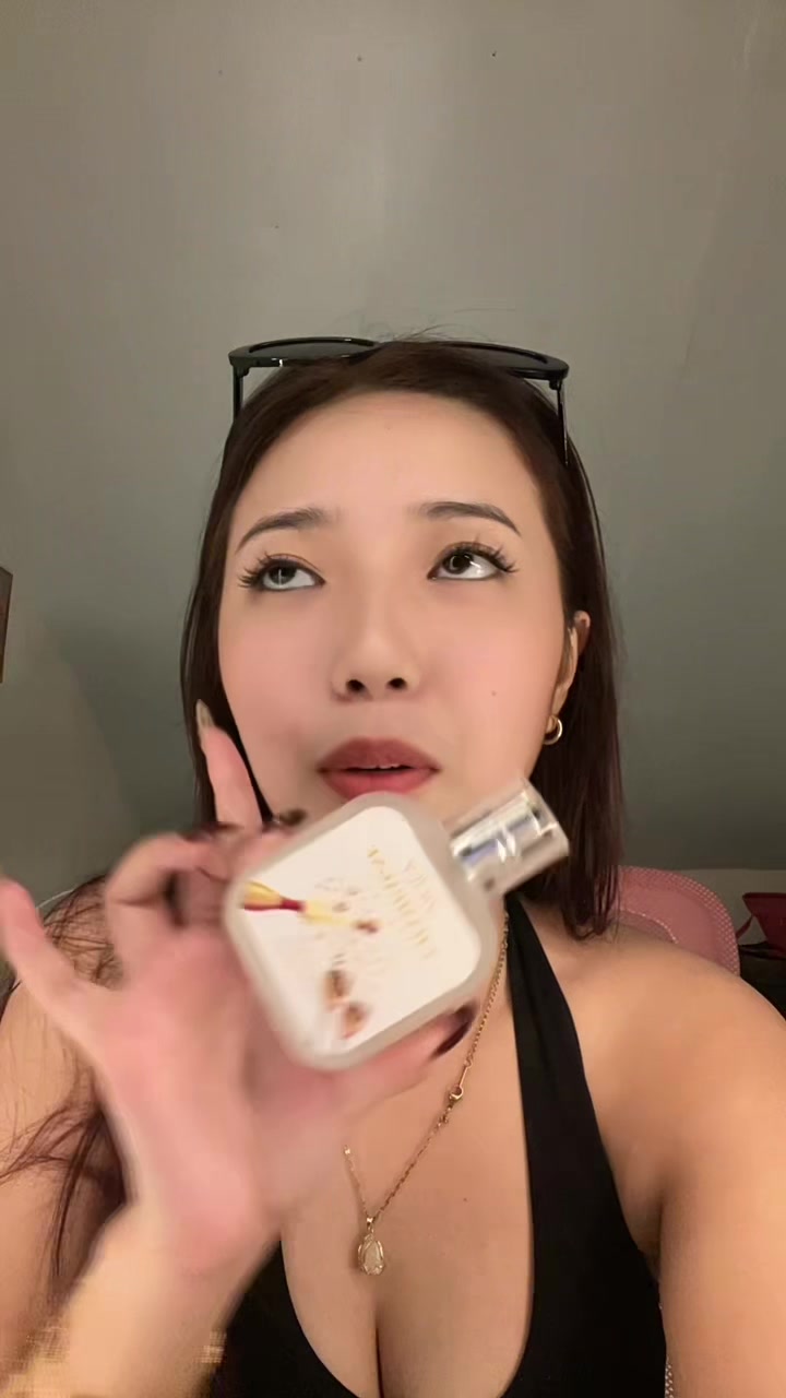 @nichecole
