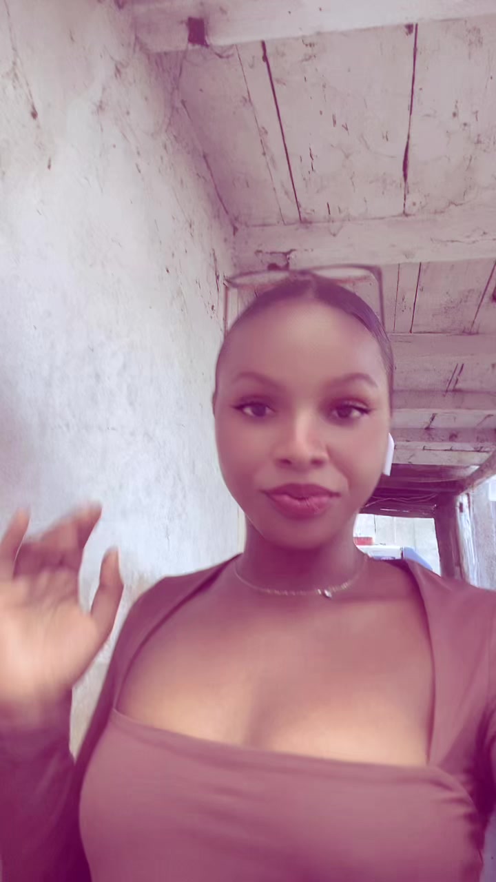 @T🌸y🍫r🍁a✨