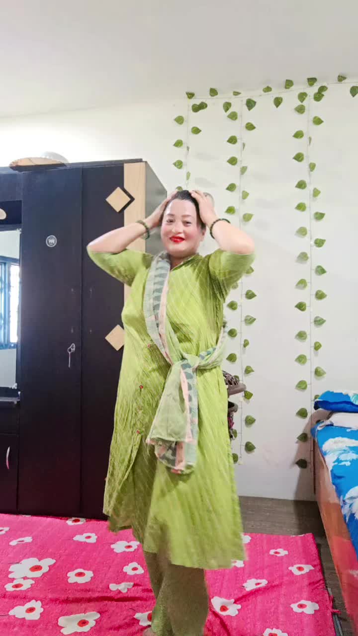 @saru gurung