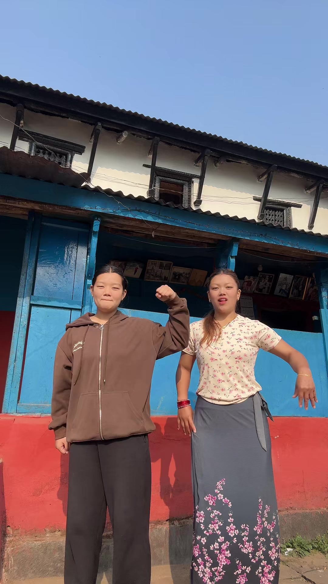 @Bishnu Gurung 👩🏻 ( चिम्मै )