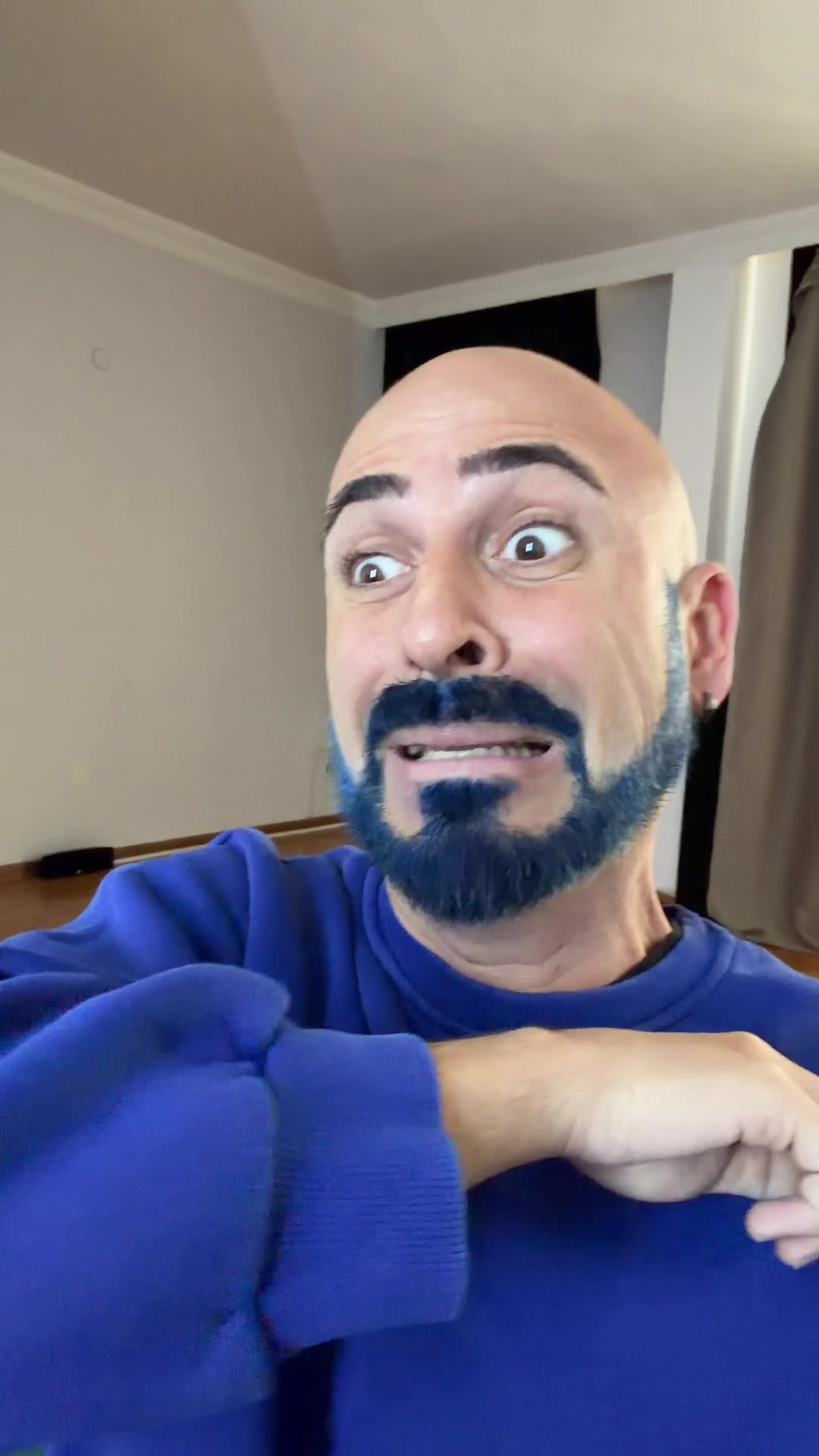 @araskarafil