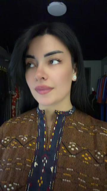@𝓜𝓸𝓷𝓪_𝓛𝓲𝓼𝓪