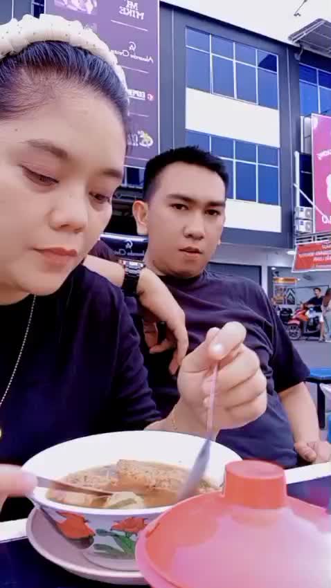 @Melly Apri@ Dhoni 88