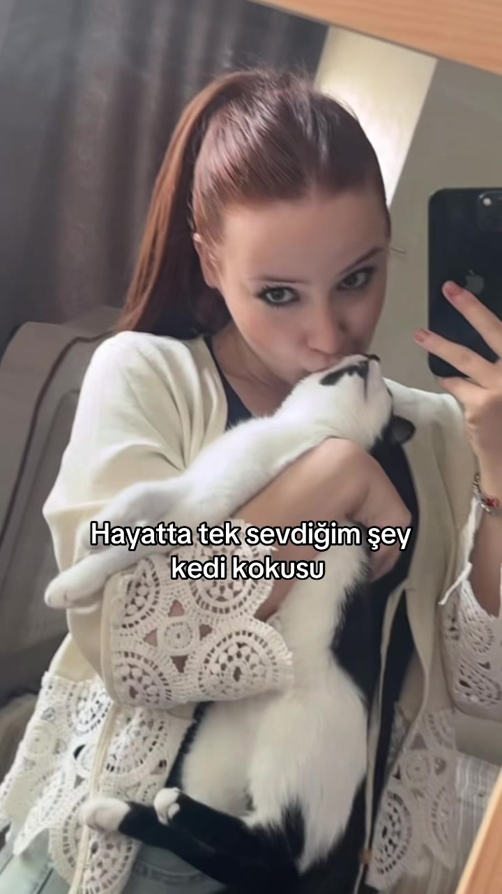 @cansu.delbesso