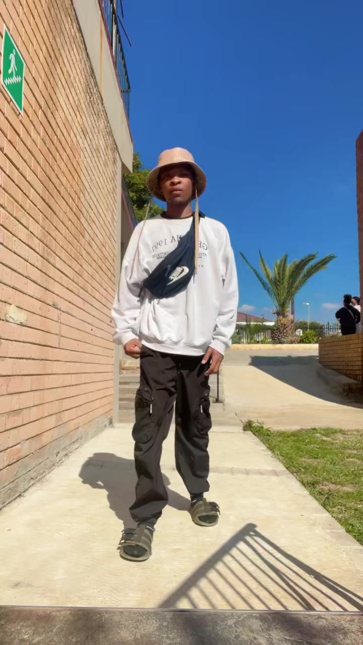 @thabang Ⓜ️otaung