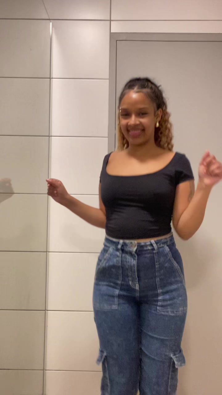 @TheColouredMakoti