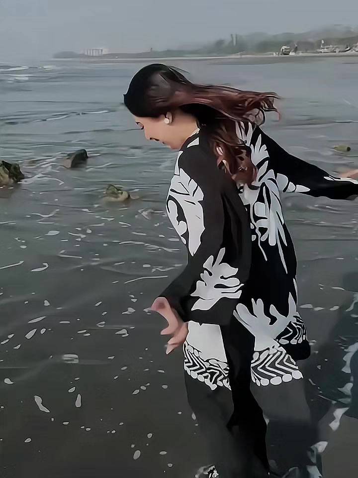 @R<3