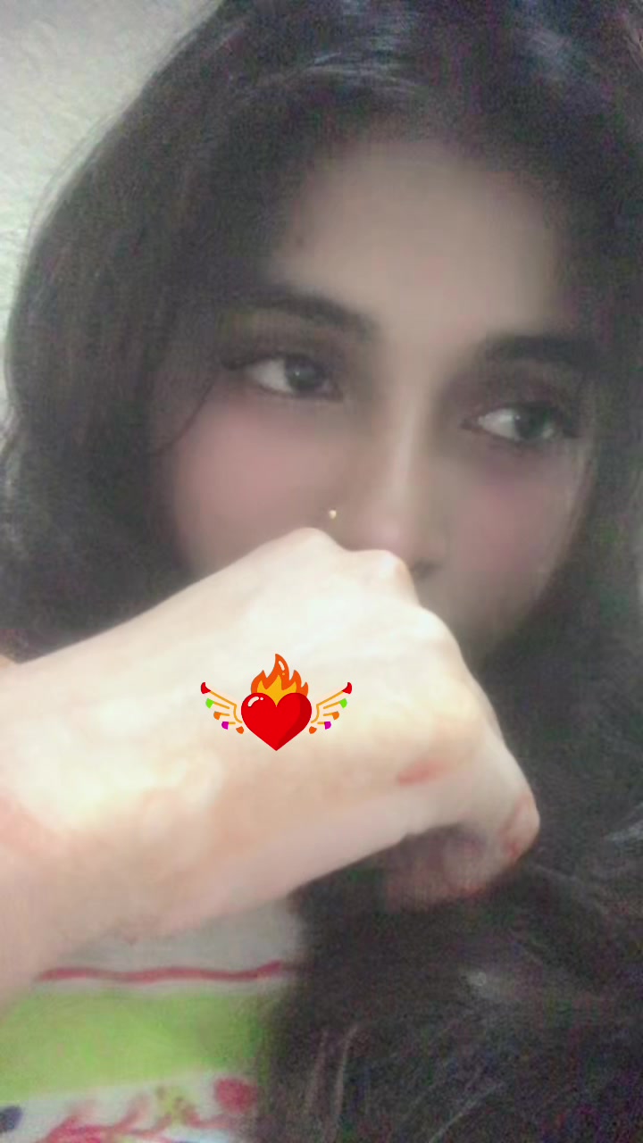 @ayshaanik