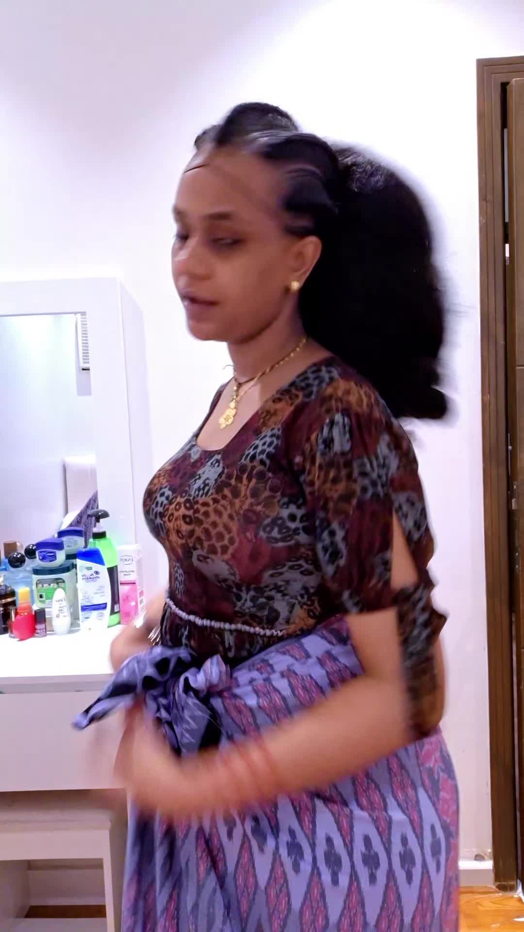 @ገኒ አልባሳት