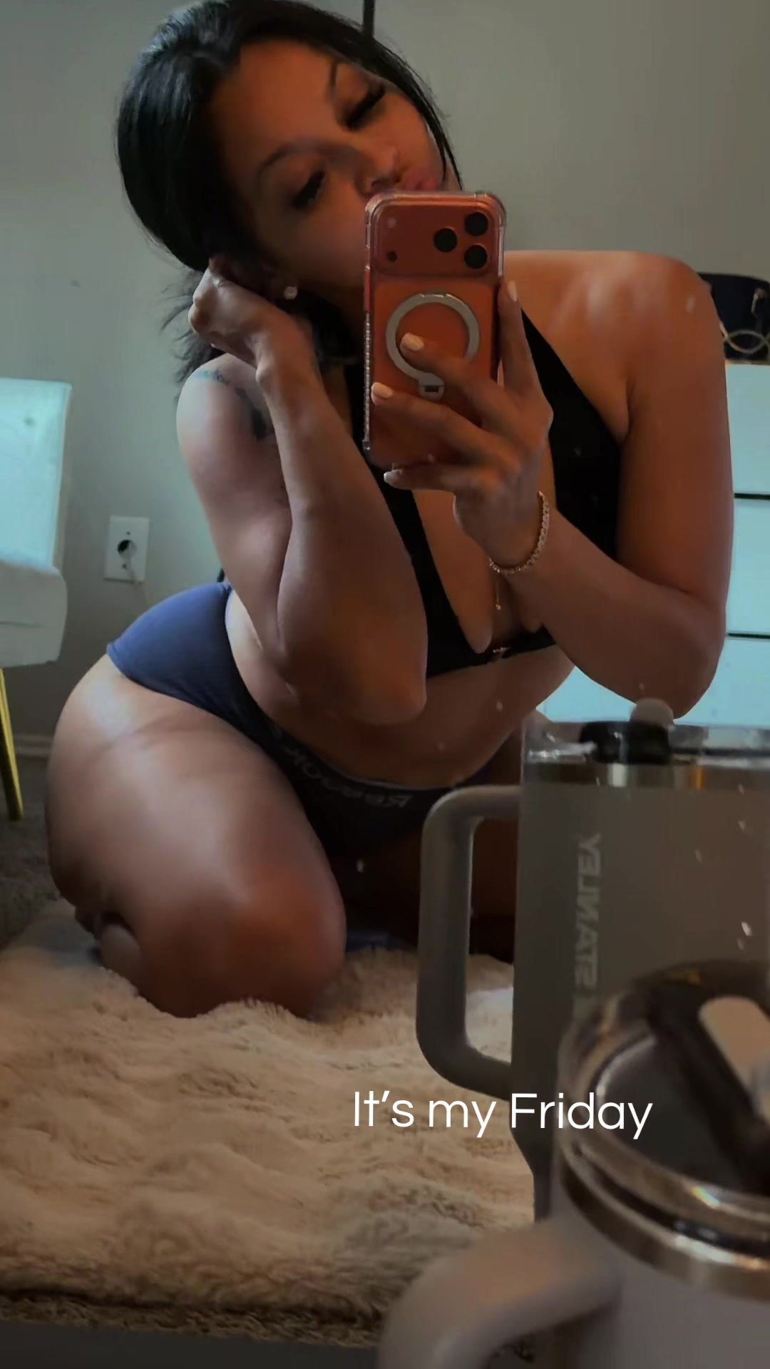 @WiseupVee🎀