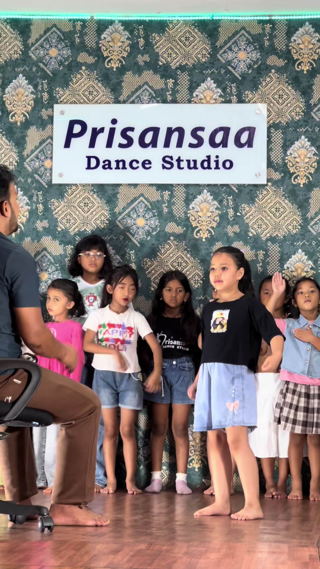 @prisansaa dance studio