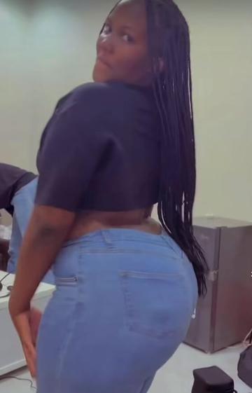 @Xxssive Curves
