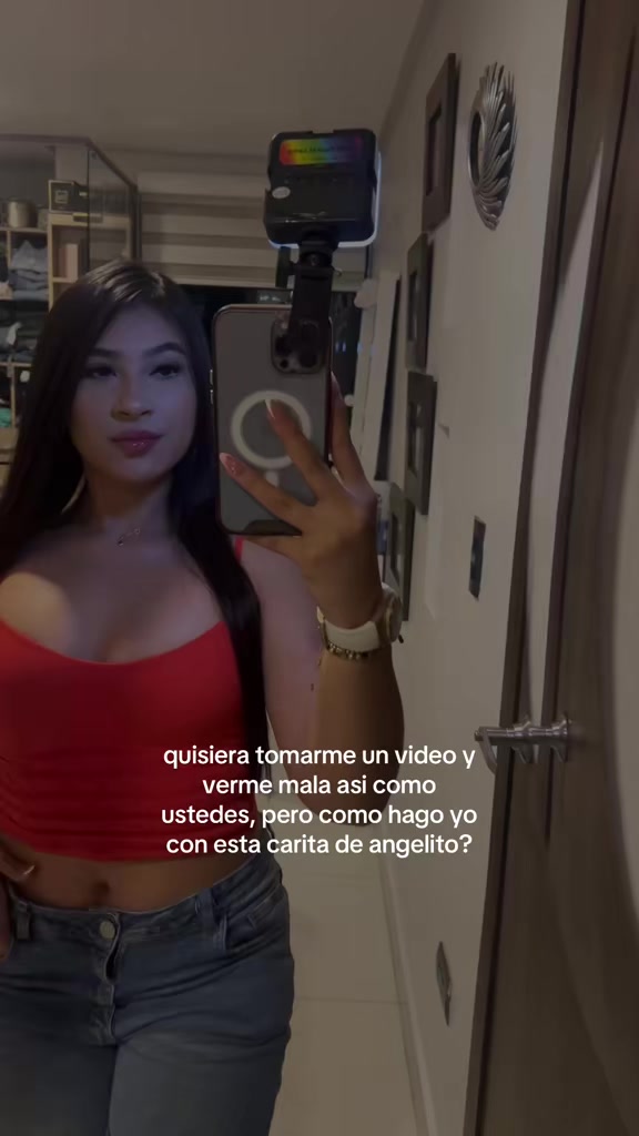 @Karen Cano