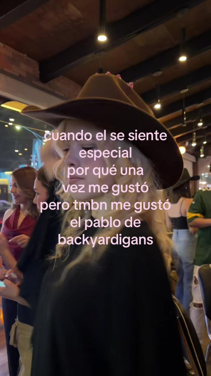 @sam ⋆˙⟡♡