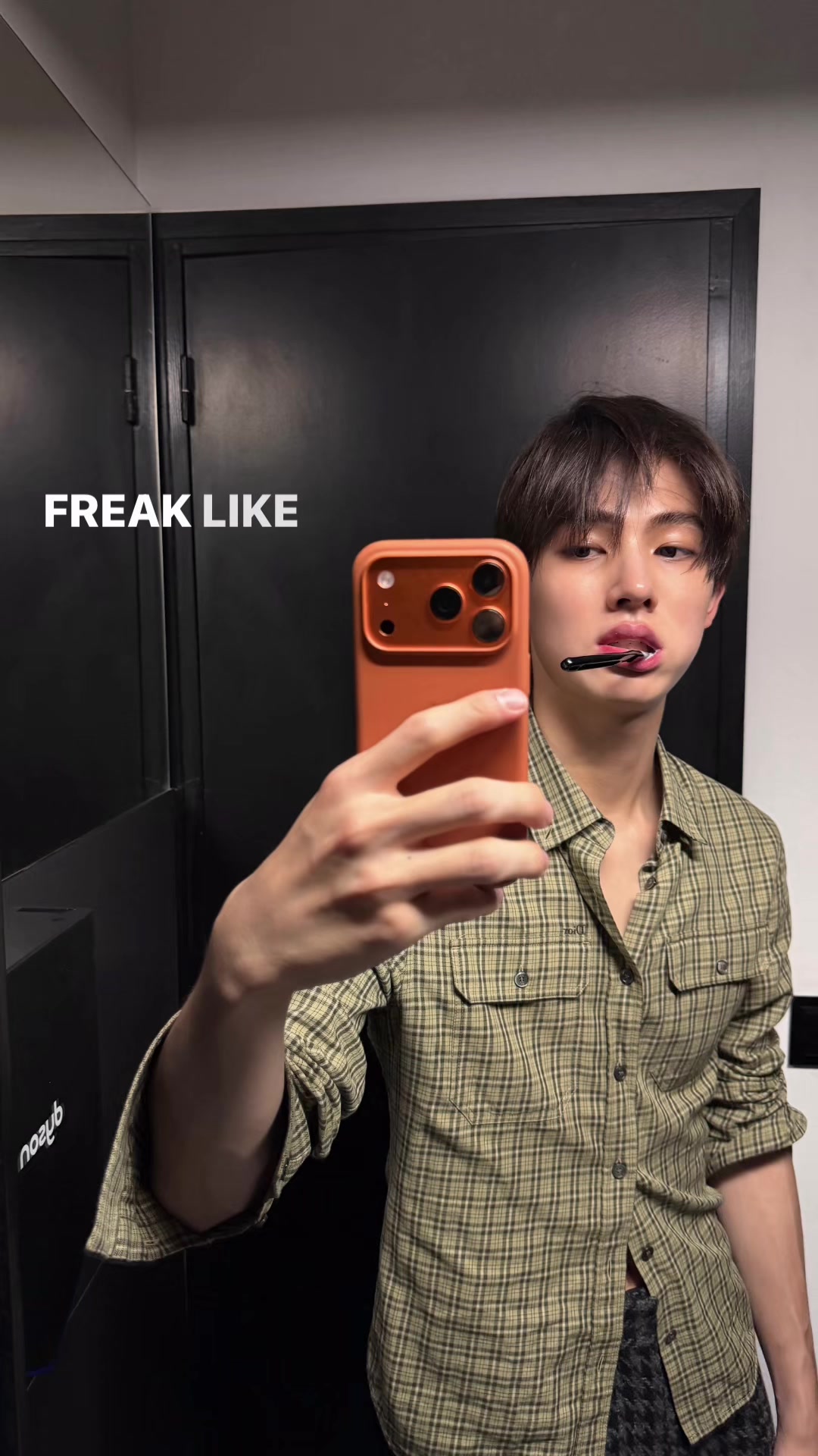 @Seonghyeon's dimples ⋆˚꩜。