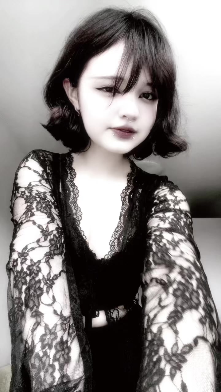 @ferrtie_