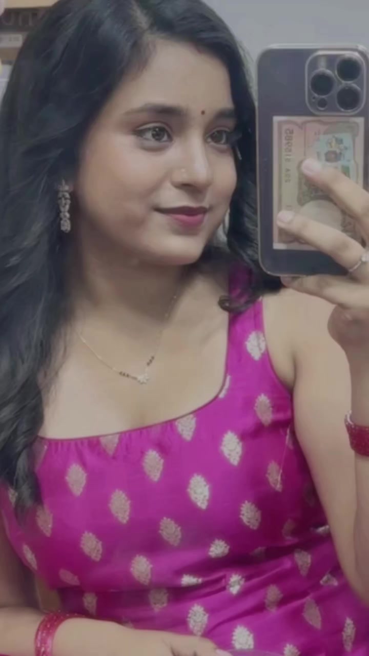 @Riaaa__