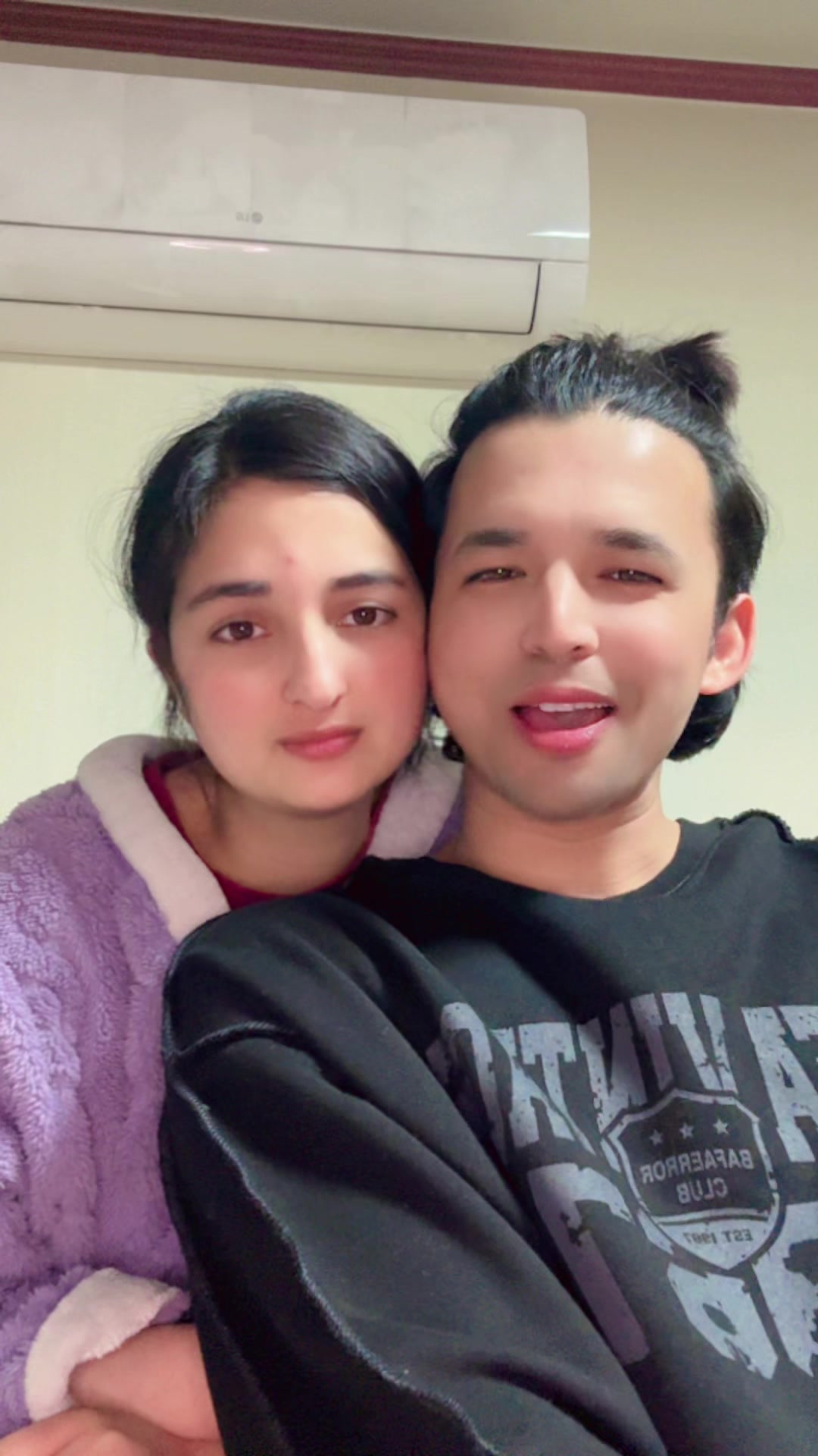 @श्रवण🇳🇵