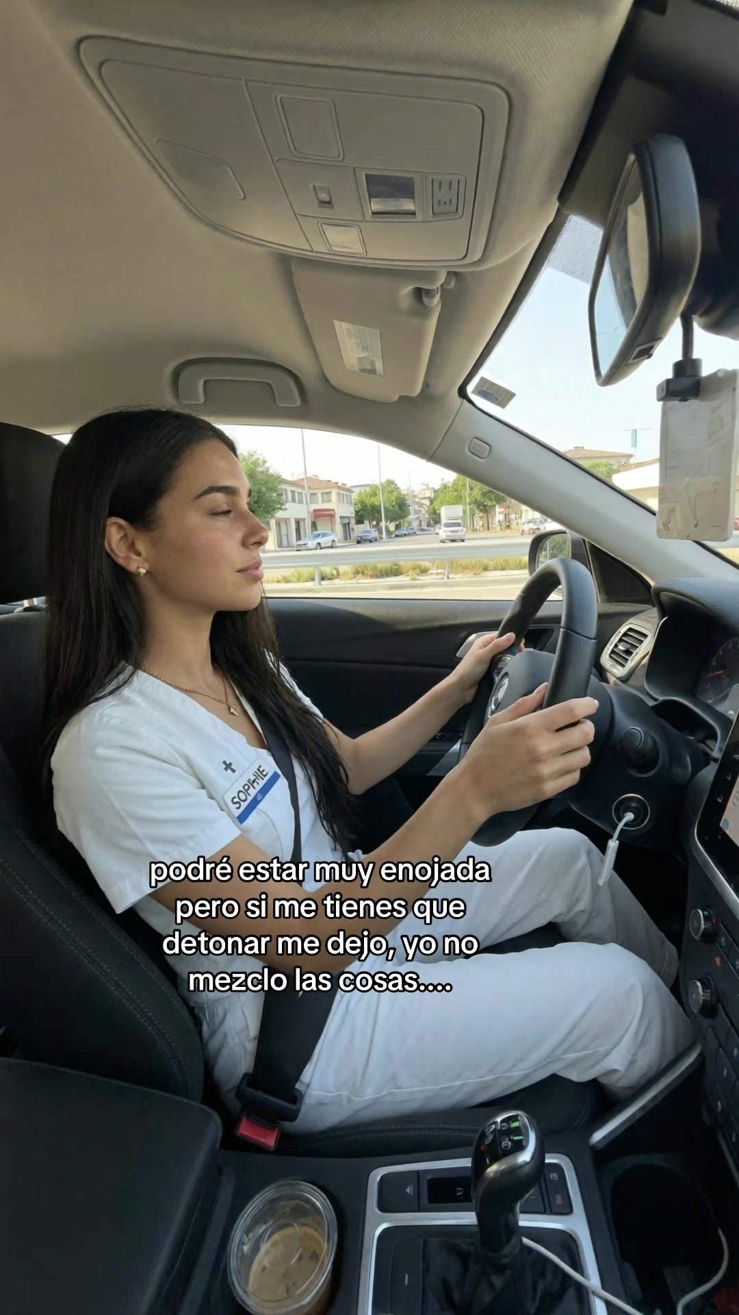 @Sof&iacute;a Hart