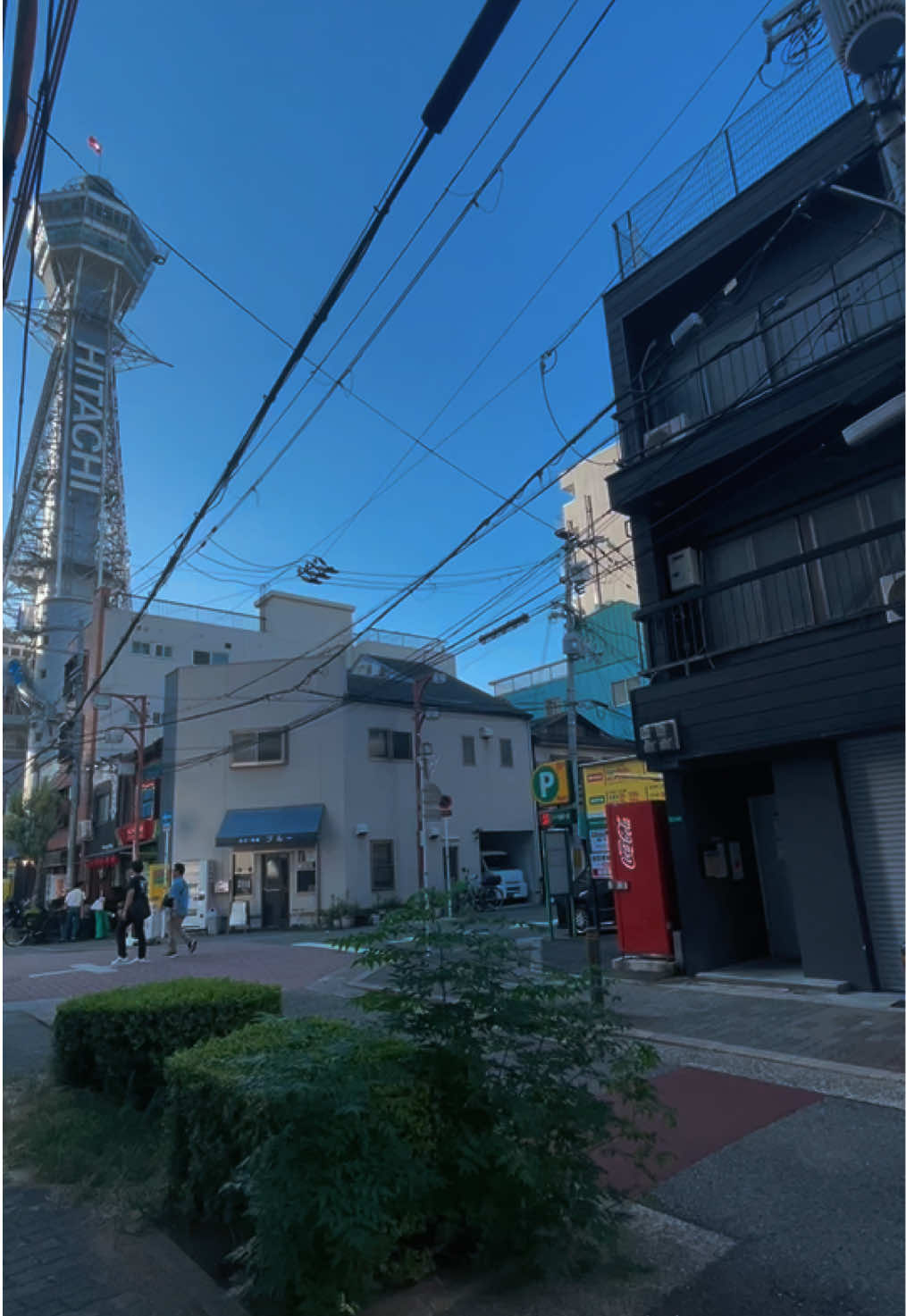@・