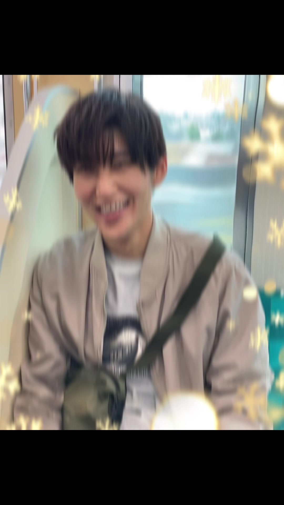@ひな