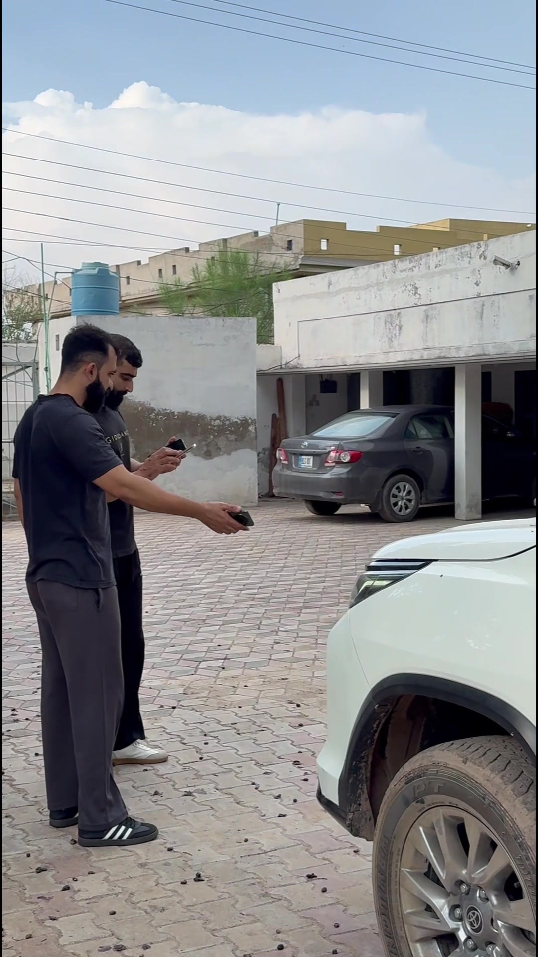 @Saqib Bakhar