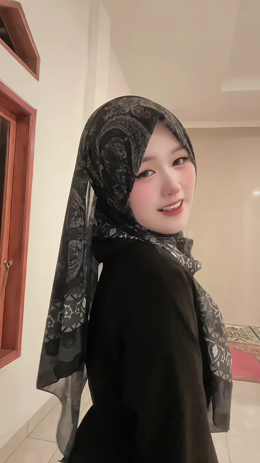 @.فينا نسفي رمظني