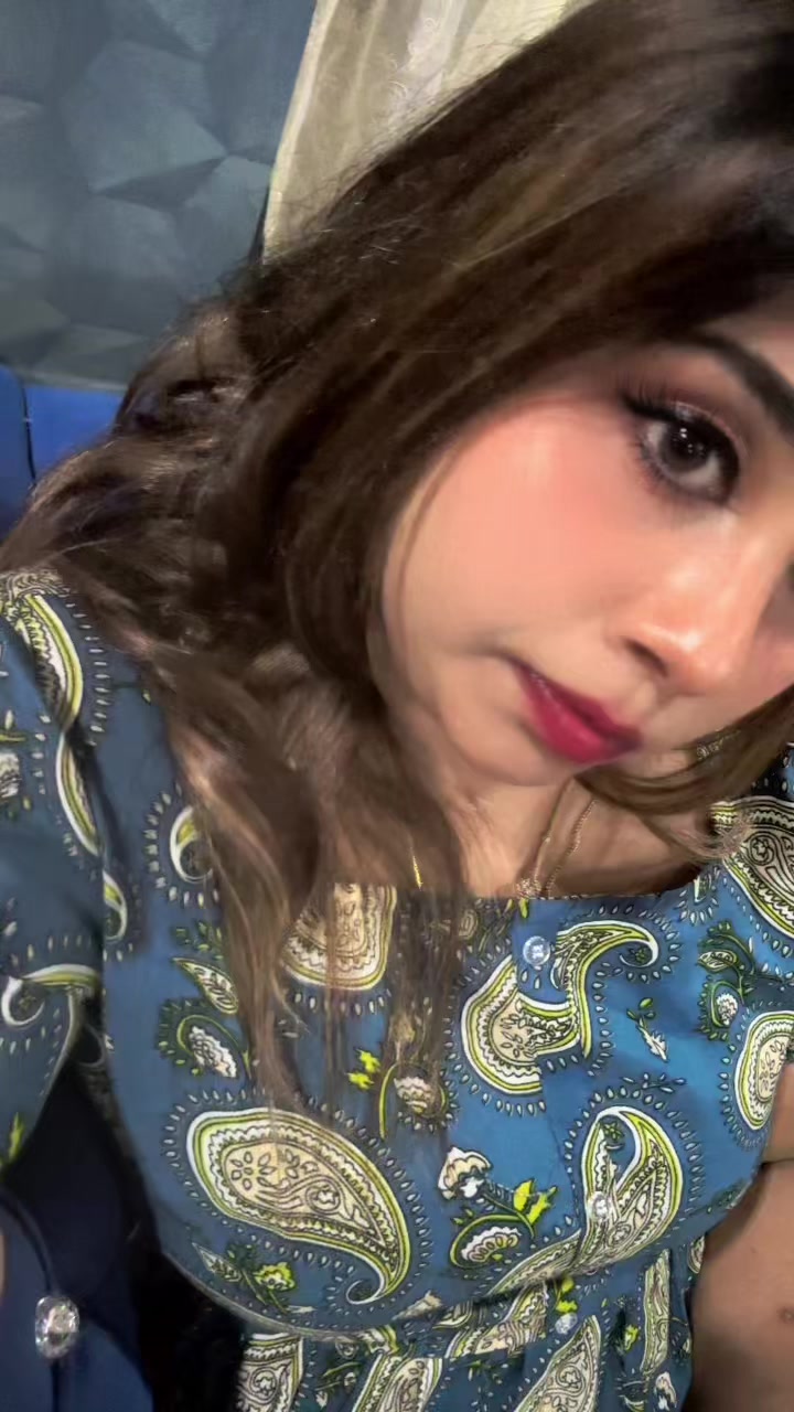 @𝓜𝓮𝓮𝓻𝓪 🦋🌹