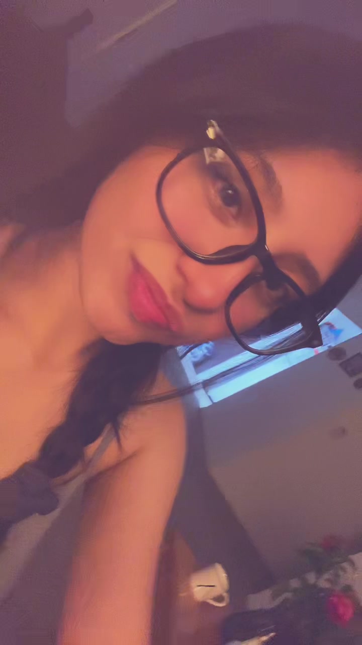 @Aryy