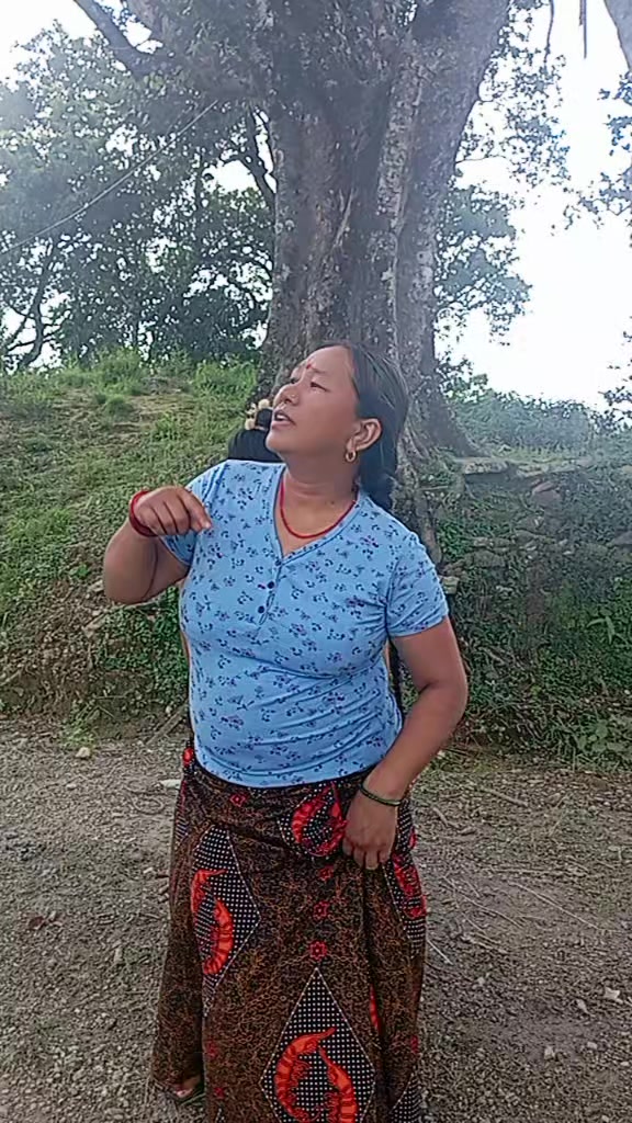 @योगिता गुरुङ