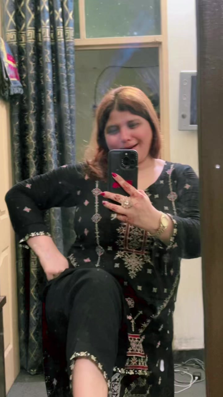 @Saima Khan