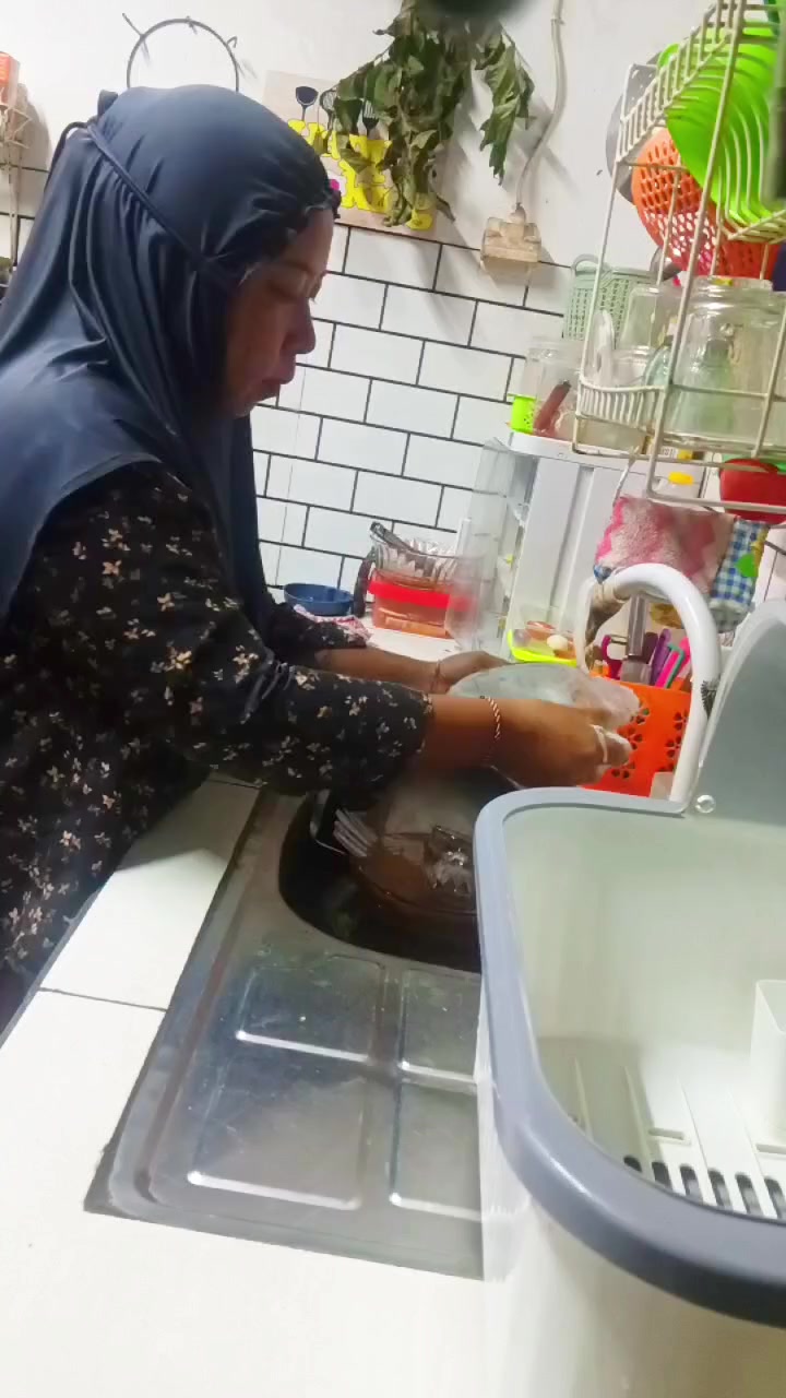 @renyputri