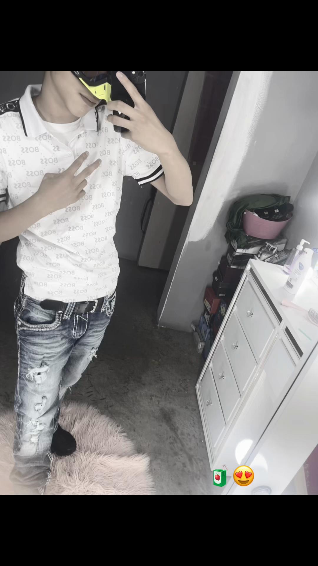 @Ángel_12