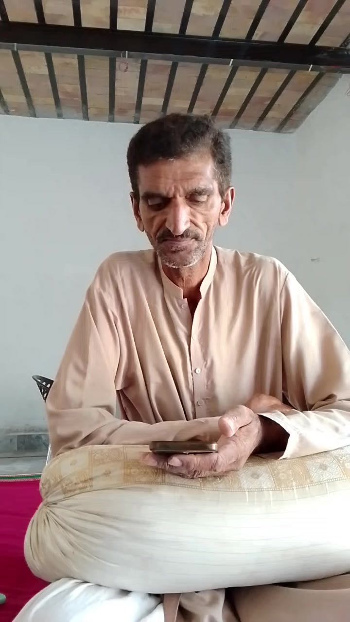 @m Khalid Abbas