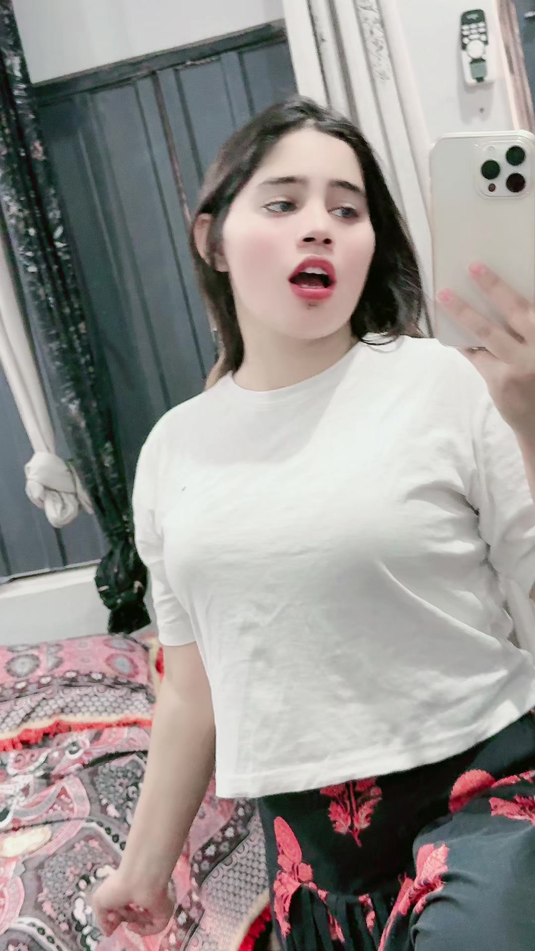 @꧁❤Afshan❤꧂