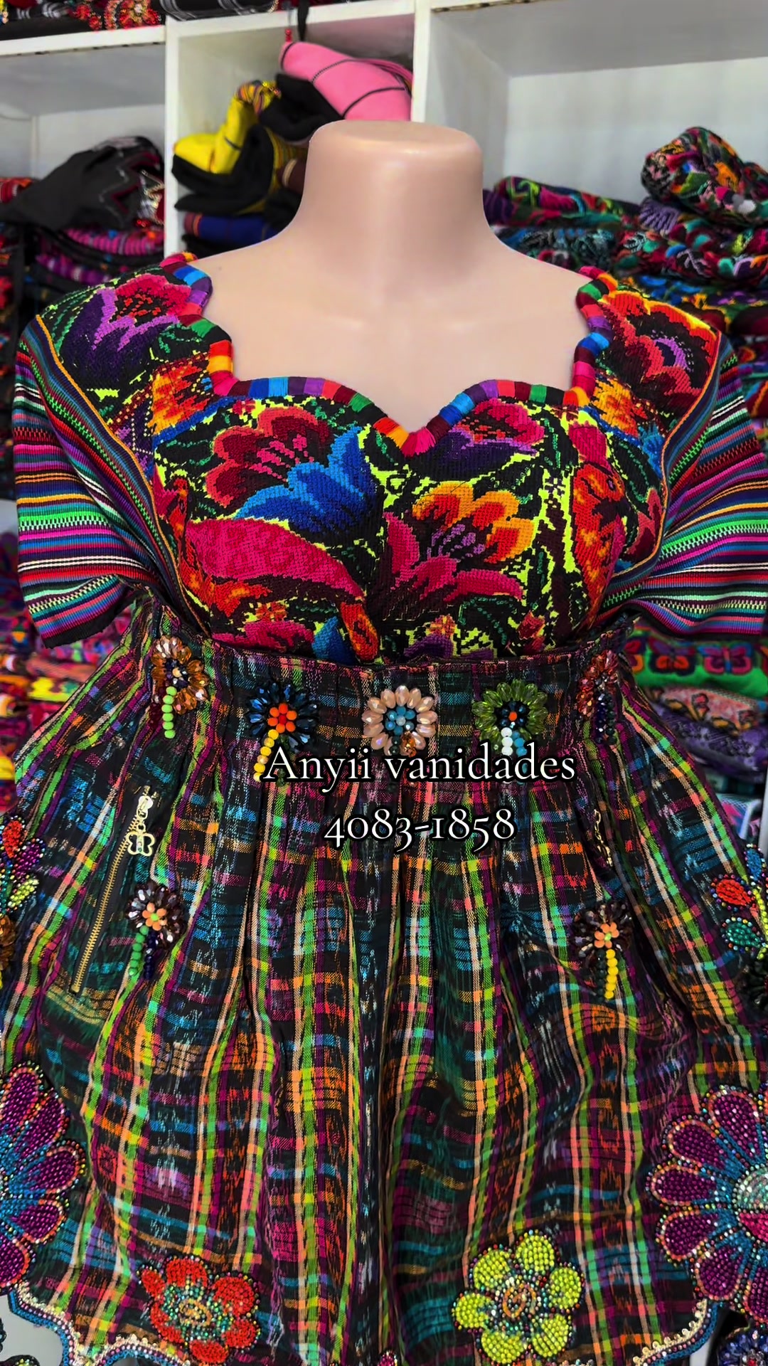 @ANYII VANIDADES