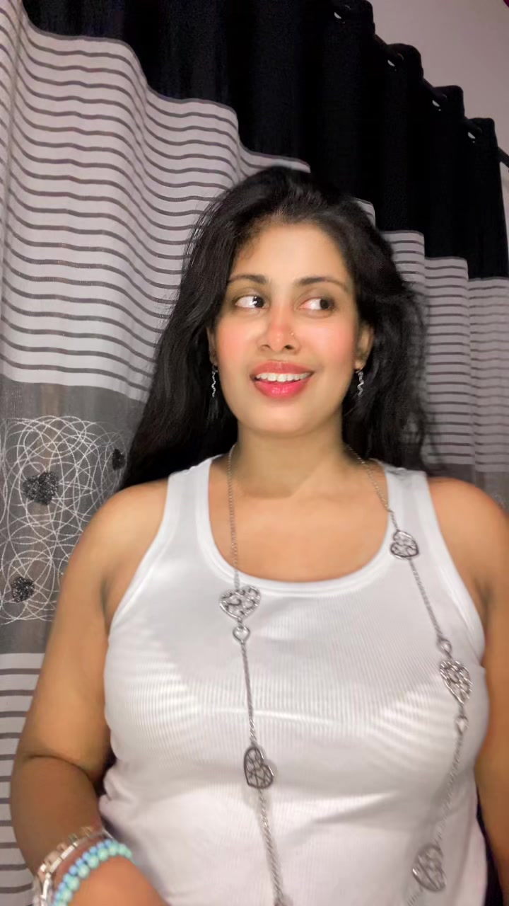 @Binuri Gomes🫧🎀