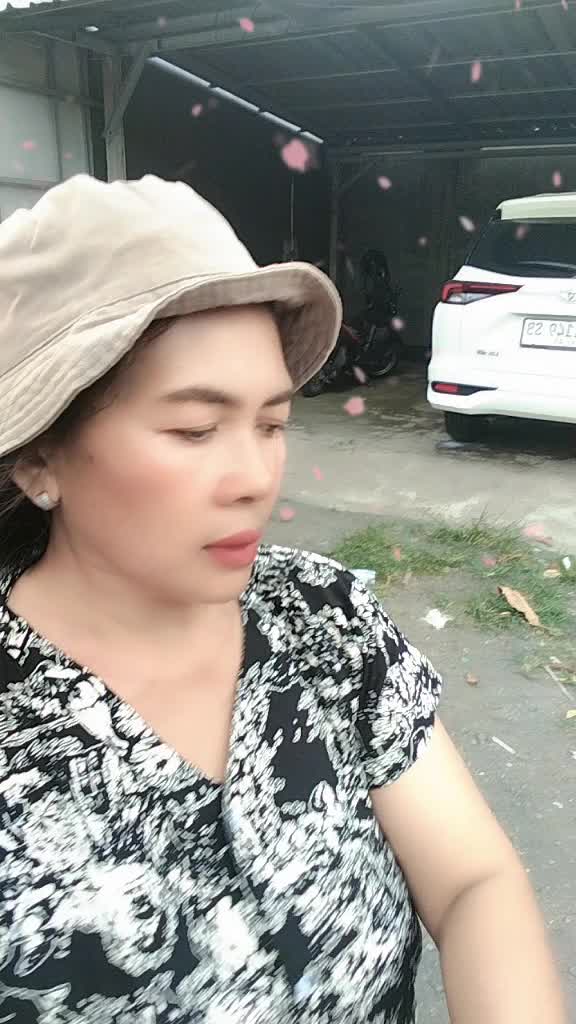 @Ketut Yasmini900