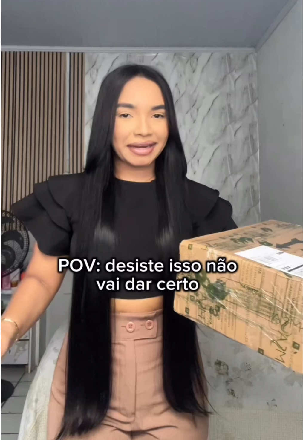 @Lari_motta