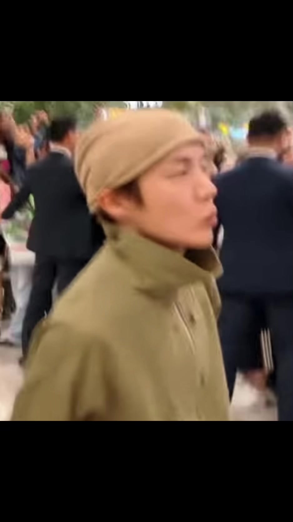 @HโกBI๐