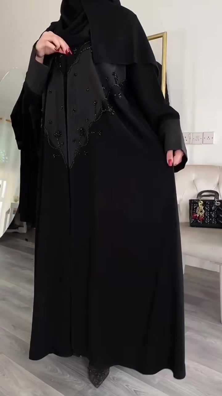 @عبايات غزال🦌🤎.