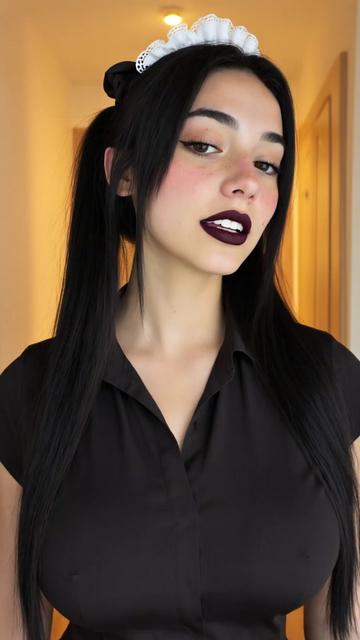 @thegothlil