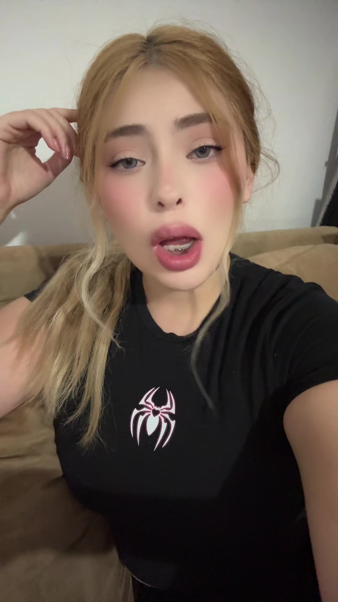 @Yazmín🍒❤️🔥