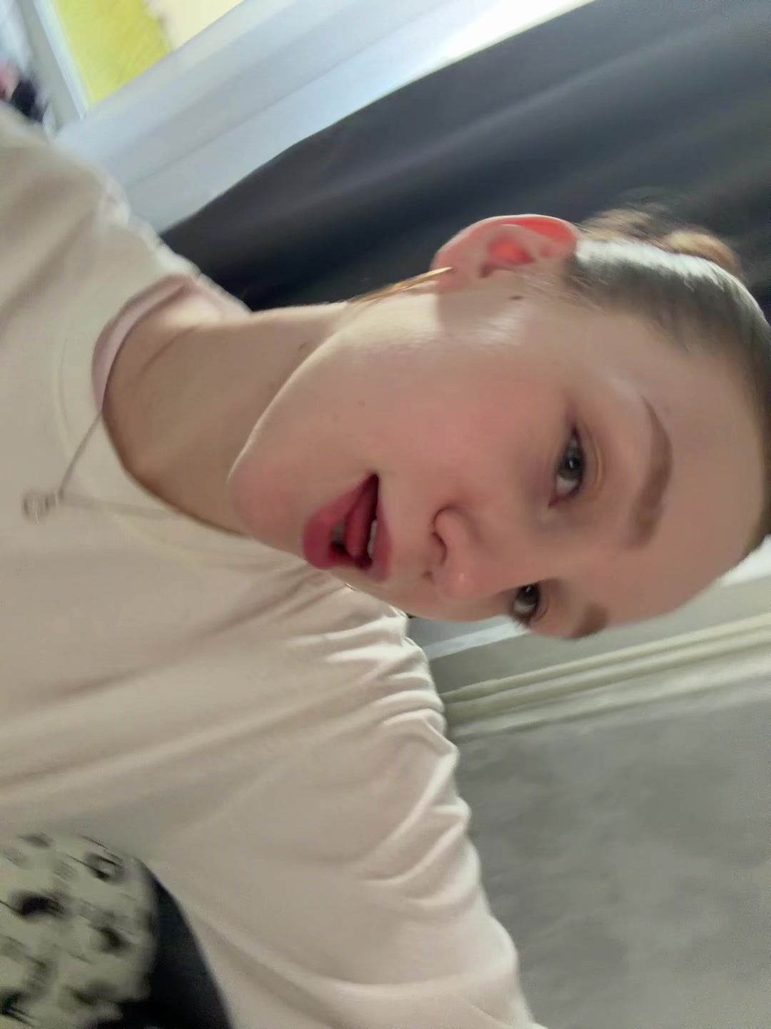 @viixyys